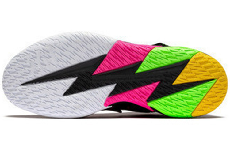 Purchase 361° 쉐도우 블레이드 '블랙 네온 그린' (361° Shadow Blade 'Black Neon Green') 672031121-5