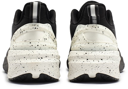 361° 雨幕 7代 墨雨 舒適 減震防滑 低筒 跑步鞋 男款 曜石黑/螢光紅橙色 Shop 361° 雨幕 7代 墨雨 舒適 減震防滑 低筒 跑步鞋 男款 曜石黑/螢光紅橙色