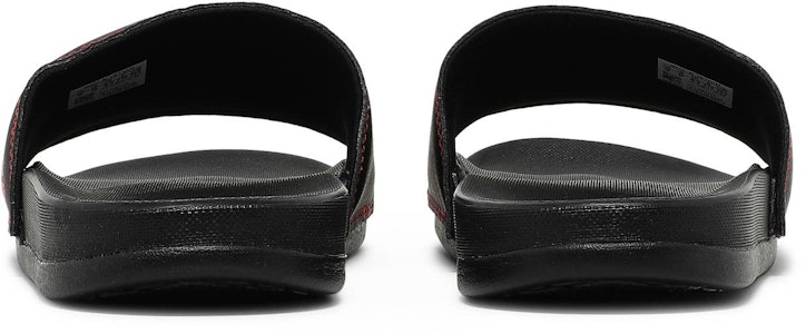 Sandal 424 x Arsenal FC x adidas Adilette Comfort 'Hitam Merah' GW7545 Details for Sandal 424 x Arsenal FC x adidas Adilette Comfort 'Hitam Merah' GW7545