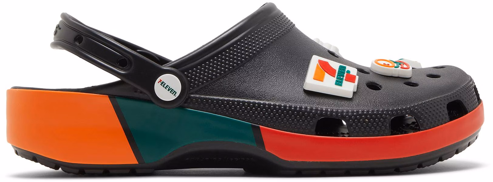 7-eleven-x-crocs-classic-clog-black-208272-001