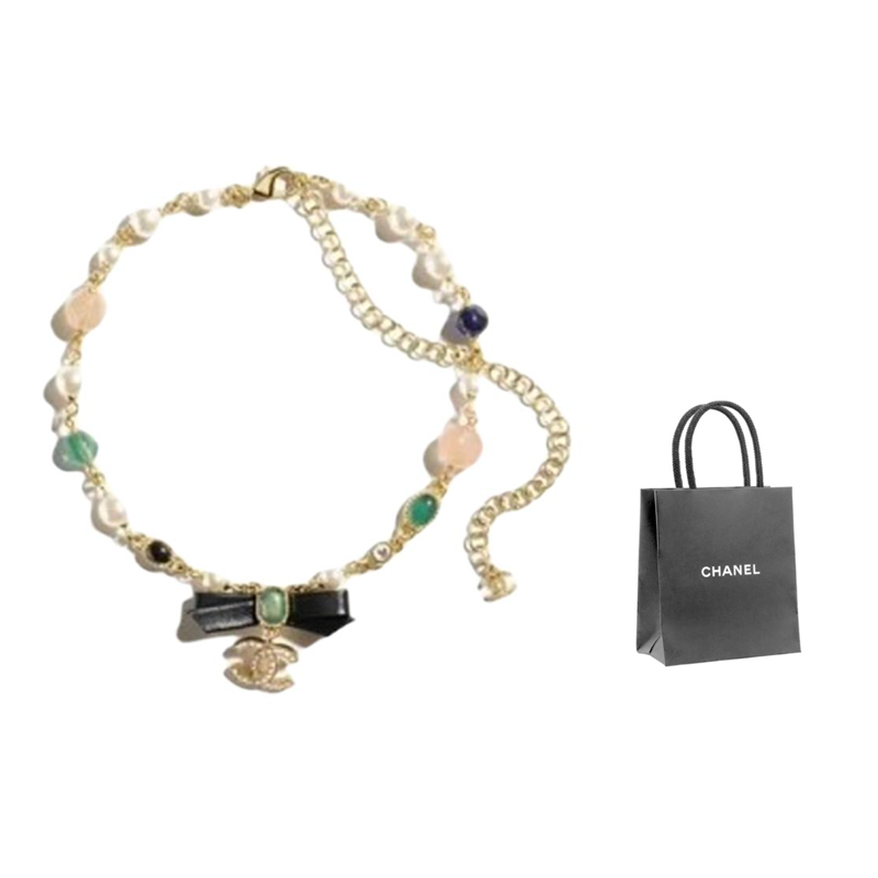 Lookbook 【24A】CHANEL 24A 金色蝴蝶結項鍊 - 情侶款男女皆宜 ABD859-B17555-NZE43