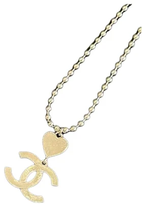 【24A 新款】香奈儿粉色甜心双C标志项链 ABE012-B17342-NZC37 Shop 【24A 新款】香奈儿粉色甜心双C标志项链 ABE012-B17342-NZC37