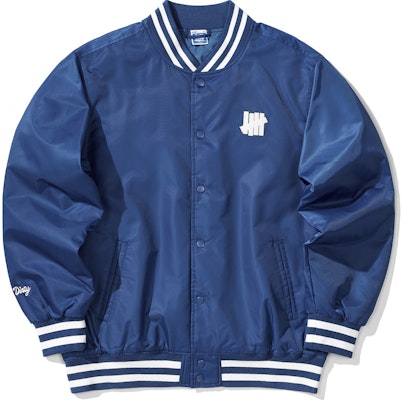 【中国限定】UNDEFEATED カラーブロックロゴ刺繍入りベースボールジャケット UNDJKVARSJKTH Purchase 【中国限定】UNDEFEATED カラーブロックロゴ刺繍入りベースボールジャケット UNDJKVARSJKTH