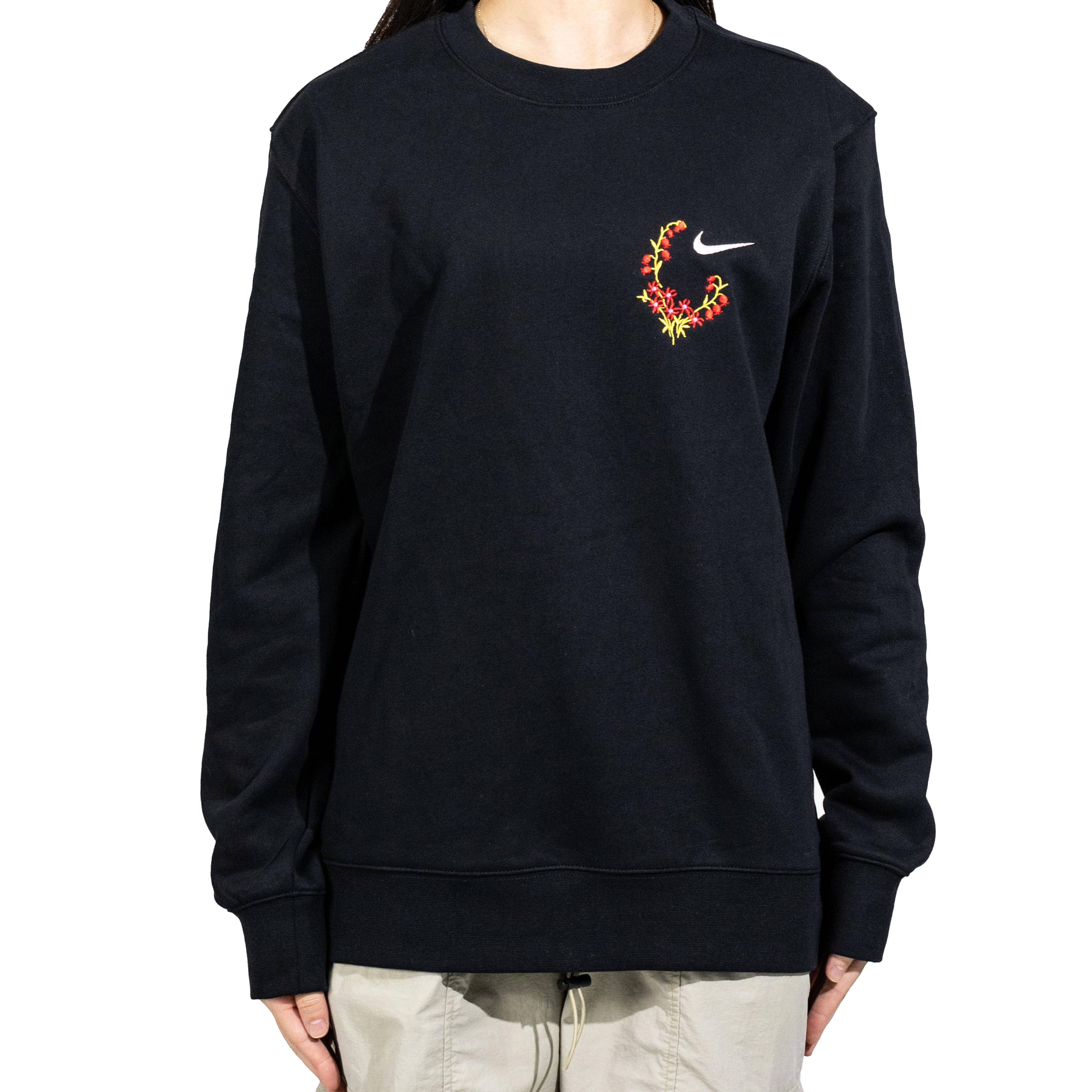 [Custom Apparel] Nike Fantasy Hand-Embroidered Black Crewneck Sweatshirt Unisex 623459-010(Group-223-Bell-Flower) 圖 5