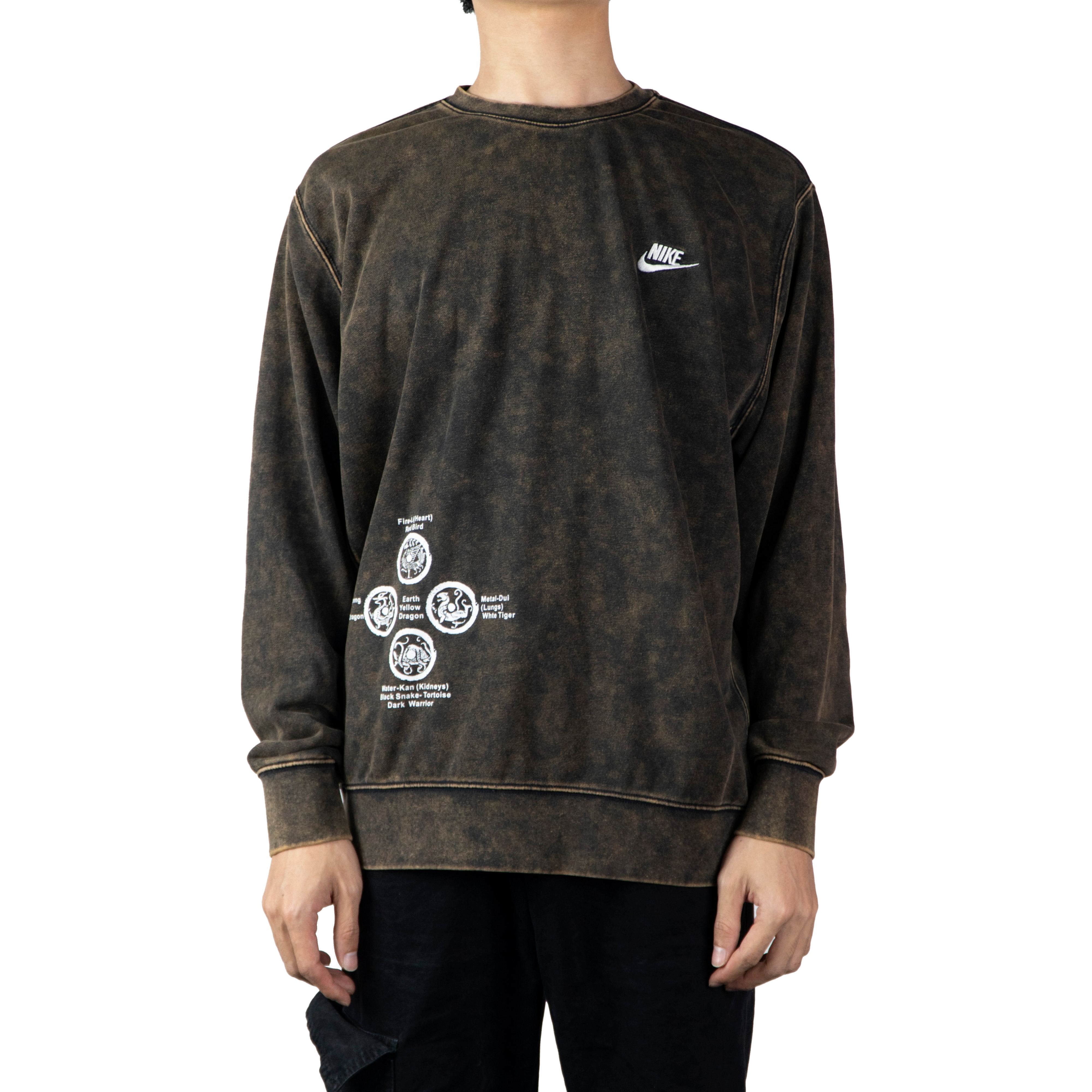 Shop [客製服飾] Nike 復古洗舊神獸黑色休閒圓領長袖衫 男女款 BV2667-010 BV2667-010-FOUR-DIVINE-BEASTS