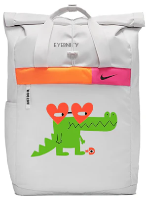 Mochila Nike personalizada: dinosaurio verde, corazón ámbar y plateada CU1488-094(TEAM189-GREENDINOWITHHEART) Buy Mochila Nike personalizada: dinosaurio verde, corazón ámbar y plateada CU1488-094(TEAM189-GREENDINOWITHHEART)