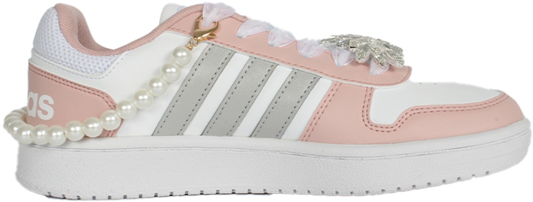 【訂製球鞋】 adidas neo Hoops 2.0 富貴公主 財閥千金 防滑耐磨 低筒 板鞋 女款 粉白銀 Lookbook 【訂製球鞋】 adidas neo Hoops 2.0 富貴公主 財閥千金 防滑耐磨 低筒 板鞋 女款 粉白銀