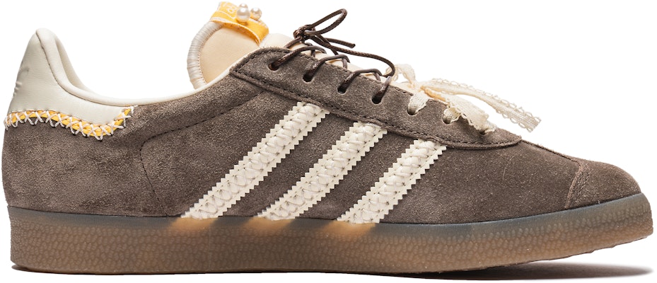 (W) 아디다스 오리지널 가젤 '리본 베이지 520 스페셜' IE3693(TeamB-缎带缀映) Lookbook (W) 아디다스 오리지널 가젤 '리본 베이지 520 스페셜' IE3693(TeamB-缎带缀映)