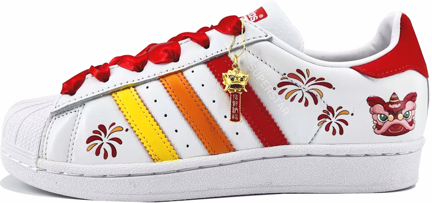 (W) アディダスオリジナルス スーパースター『ニューイヤーフェスティブ カートゥーン 赤白』女性向けカスタムシューズ。 CM8413(Team168-迎新) Buy (W) アディダスオリジナルス スーパースター『ニューイヤーフェスティブ カートゥーン 赤白』女性向けカスタムシューズ。 CM8413(Team168-迎新)
