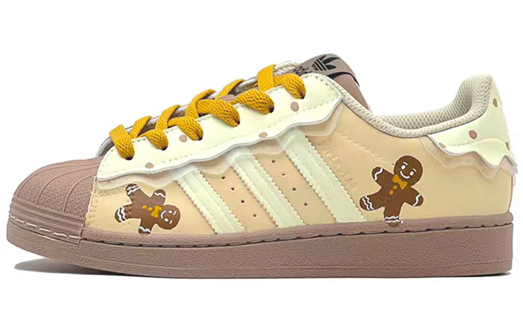 Order (W) [カスタムシューズ] (女性用) アディダス オリジナルス スーパースター「クリスマスジンジャーブレッド」 GW4440(TeamS-圣诞姜饼人SBOX)