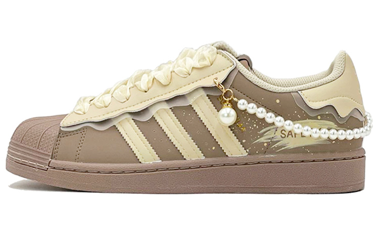 Order 【定製球鞋】 adidas originals Superstar 貝殼頭 聖誕主題 珍珠鍊 限定禮盒 低筒 板鞋 女款 棕白