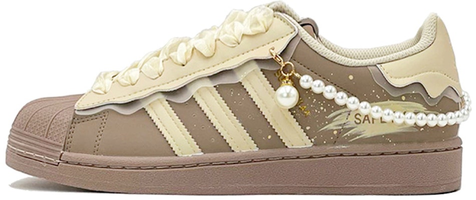 【定製球鞋】 adidas originals Superstar 貝殼頭 聖誕主題 珍珠鍊 限定禮盒 低筒 板鞋 女款 棕白 Order 【定製球鞋】 adidas originals Superstar 貝殼頭 聖誕主題 珍珠鍊 限定禮盒 低筒 板鞋 女款 棕白