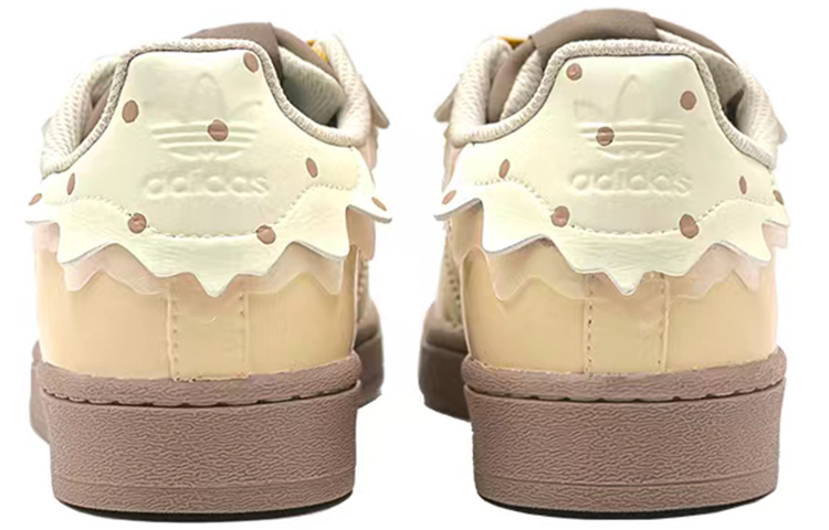 Purchase (W) [カスタムシューズ] (女性用) アディダス オリジナルス スーパースター「クリスマスジンジャーブレッド」 GW4440(TeamS-圣诞姜饼人SBOX)