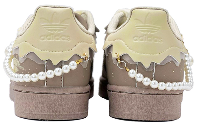 Purchase 【定製球鞋】 adidas originals Superstar 貝殼頭 聖誕主題 珍珠鍊 限定禮盒 低筒 板鞋 女款 棕白