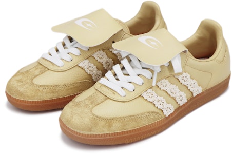 【客製化球鞋】adidas originals Samba OG 蒸氣木偶 古月樓蘭 蕾絲 防滑減震 低筒 板鞋 女款 香檳色 Lookbook 【客製化球鞋】adidas originals Samba OG 蒸氣木偶 古月樓蘭 蕾絲 防滑減震 低筒 板鞋 女款 香檳色