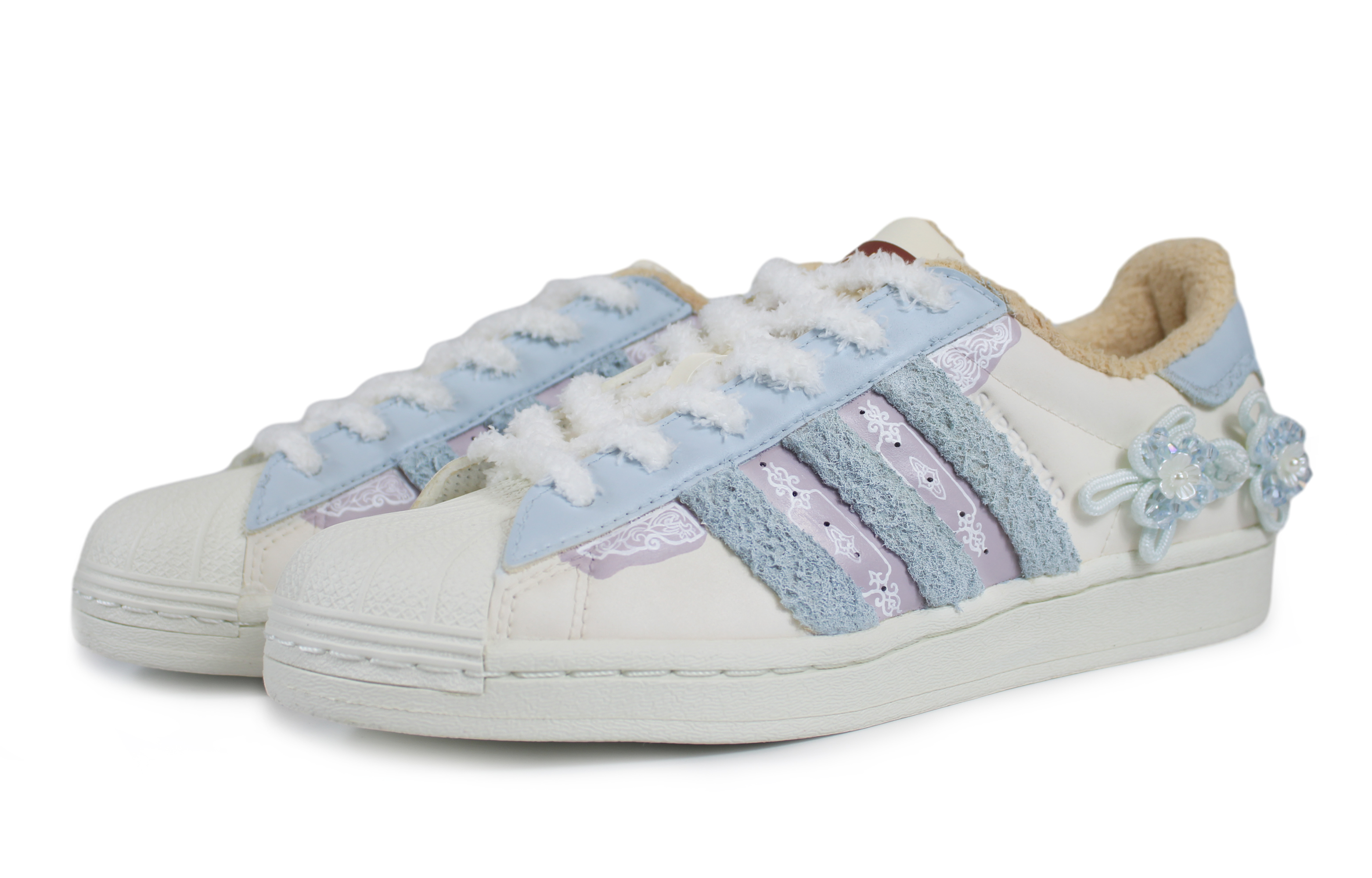 Shop 【訂製球鞋】adidas originals Superstar 西楚製造 如夢令 國潮百搭 國風 水晶盤扣 超仙 低筒 板鞋 女款 藍紫米色