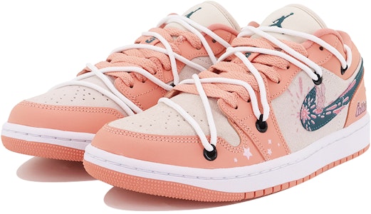 (W) 에어 조던 1 로우 '엔젤 버니 핑크 블루' (커스텀) DC0774-800(Team10-天使兔) Lookbook (W) 에어 조던 1 로우 '엔젤 버니 핑크 블루' (커스텀) DC0774-800(Team10-天使兔)