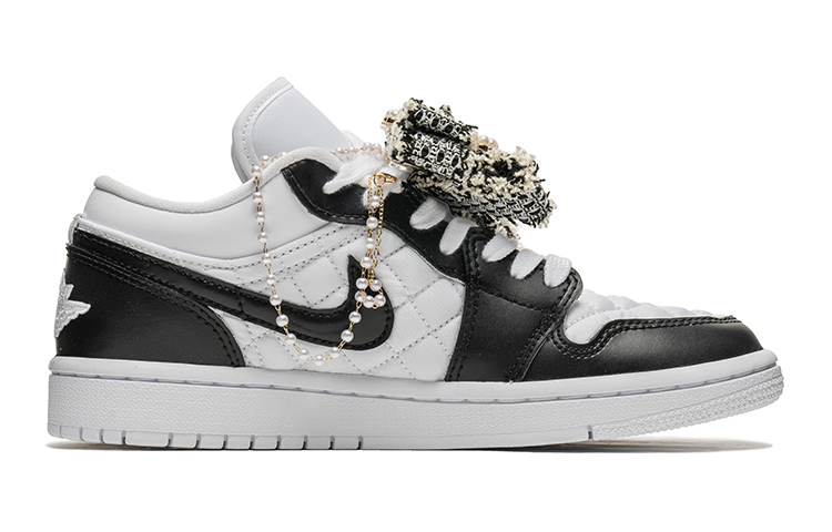 Order (W) [Sepatu Kustom] Air Jordan 1 Low 'Hitam Putih Kustom Pita' DB6480-100(TeamB-女款蝴蝶结)