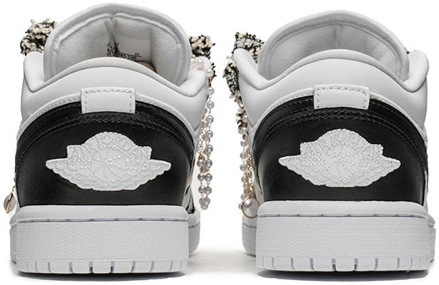 【客製化球鞋】Jordan Air Jordan 1 野鶴製造 小香風 極簡風 蝴蝶結 特殊客製款 低筒 板鞋 女款 黑白 Shop 【客製化球鞋】Jordan Air Jordan 1 野鶴製造 小香風 極簡風 蝴蝶結 特殊客製款 低筒 板鞋 女款 黑白