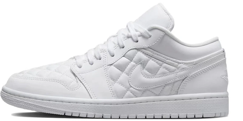 【客製化球鞋】Jordan Air Jordan 1 野鶴製造 小香風 極簡風 蝴蝶結 特殊客製款 低筒 板鞋 女款 黑白 Details for 【客製化球鞋】Jordan Air Jordan 1 野鶴製造 小香風 極簡風 蝴蝶結 特殊客製款 低筒 板鞋 女款 黑白