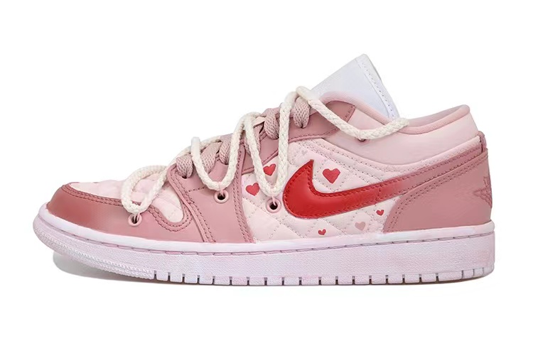 Order 【定制球鞋】Jordan Air Jordan 1 Low OKHR 愛心 腮紅 麻繩 做舊 暈染 低筒 復古籃球鞋 女款 粉色
