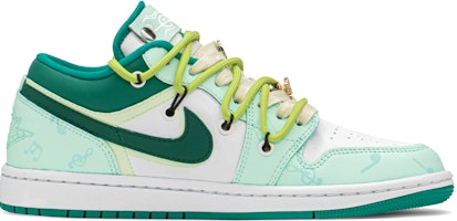 (W) 에어 조던 1 로우 '캐슬 한정판 - 화이트 그린' DC0774-132(TeamA-AJ城堡音乐龟S-BOX) Lookbook (W) 에어 조던 1 로우 '캐슬 한정판 - 화이트 그린' DC0774-132(TeamA-AJ城堡音乐龟S-BOX)