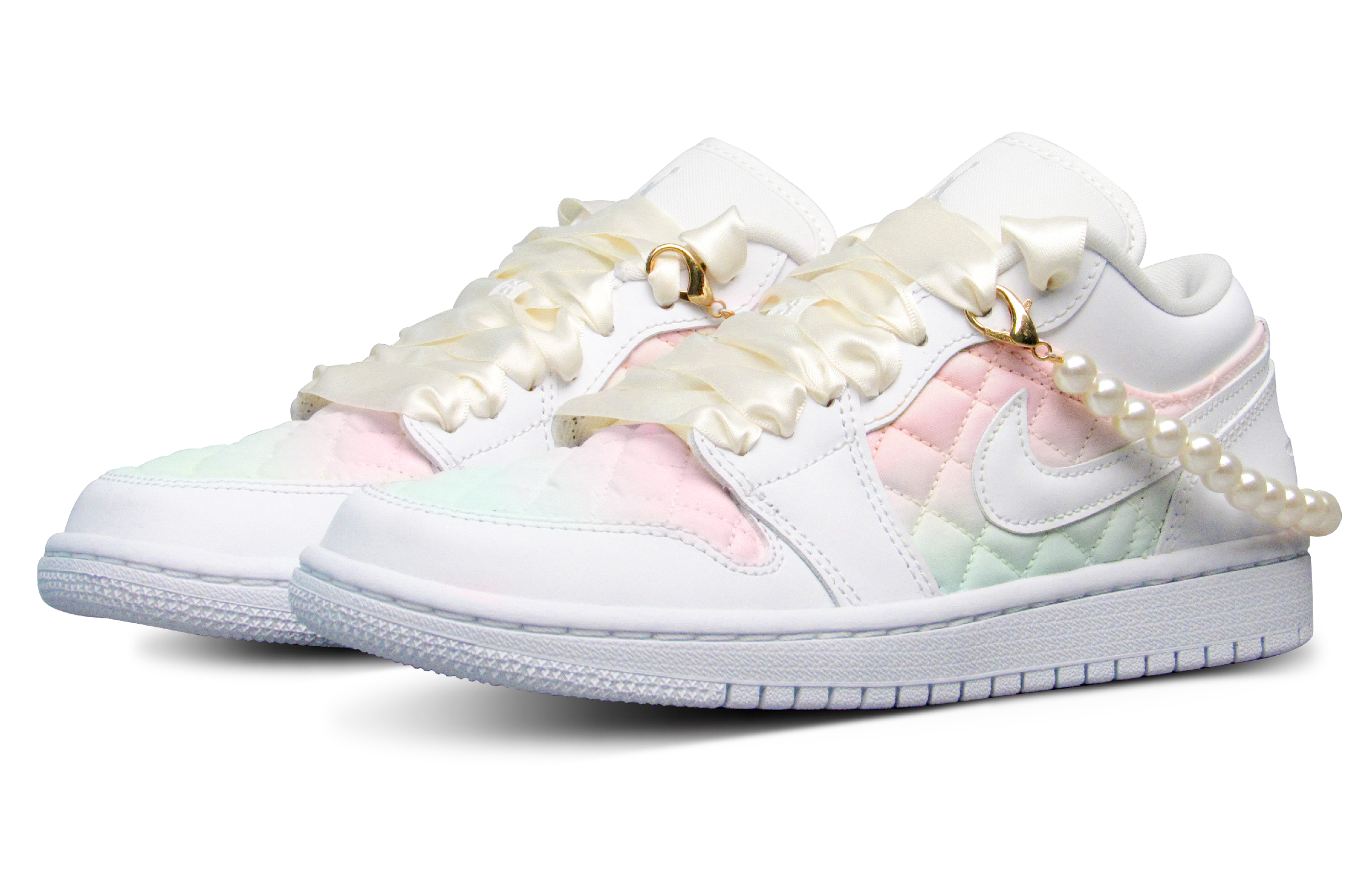 Lookbook (W) [定制鞋款] Air Jordan 1 Low '香奈儿风格淡渐变珍珠粉蓝' DB6480-100(Team19-小香奈儿粉蓝)