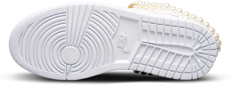 【訂製球鞋】Jordan Air Jordan 1 Low 小香風 淺色漸變 珍珠 絲綢鞋帶 低筒 復古籃球鞋 女款 粉藍 Details for 【訂製球鞋】Jordan Air Jordan 1 Low 小香風 淺色漸變 珍珠 絲綢鞋帶 低筒 復古籃球鞋 女款 粉藍