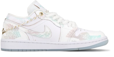 (W) Zapatillas Air Jordan 1 Low 'Año del Dragón CNY - Cian Blanco' FN8899-131(Team17-青帘烟雨S-BOX) Lookbook (W) Zapatillas Air Jordan 1 Low 'Año del Dragón CNY - Cian Blanco' FN8899-131(Team17-青帘烟雨S-BOX)