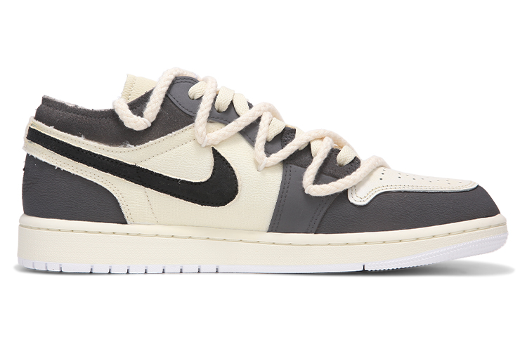 Order (W) [Kasut Custom] Air Jordan 1 Low 'Ink Heart' FB9139-002-444252