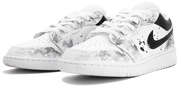 【定制球鞋】 Jordan Air Jordan 1 Low 中國風 水墨丹青 低幫 復古籃球鞋 女款 黑白 Lookbook 【定制球鞋】 Jordan Air Jordan 1 Low 中國風 水墨丹青 低幫 復古籃球鞋 女款 黑白