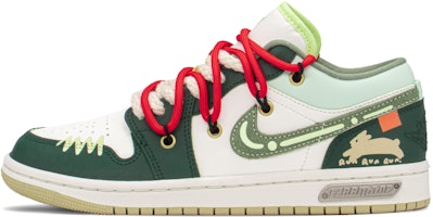 (W) 에어 조던 1 로우 '활기찬 토끼' (화이트-그린) FD9906-131(TeamA-AJ沙漠兔子) Buy (W) 에어 조던 1 로우 '활기찬 토끼' (화이트-그린) FD9906-131(TeamA-AJ沙漠兔子)