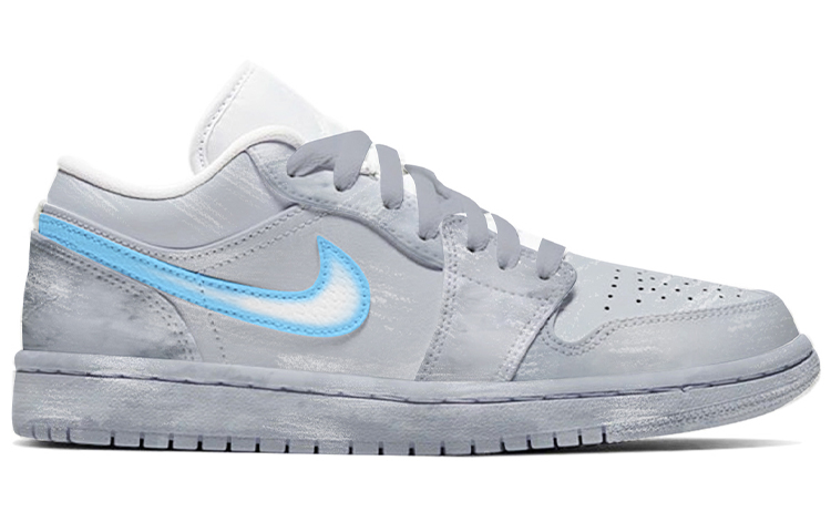 Order (W) [Sepatu Custom] Air Jordan 1 Low 'Abu Spray Misty' 553560-130(TeamE-女款雾霾灰喷绘灰蓝)