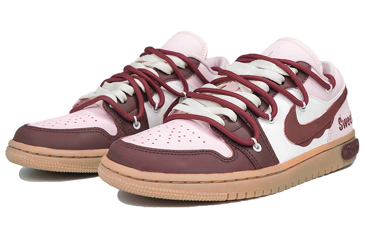 Lookbook (W) [定制鞋] Air Jordan 1 Low '粉胶' 低帮篮球鞋 DC0774-601(Team27-女款甜心巧克力酒红粉白)