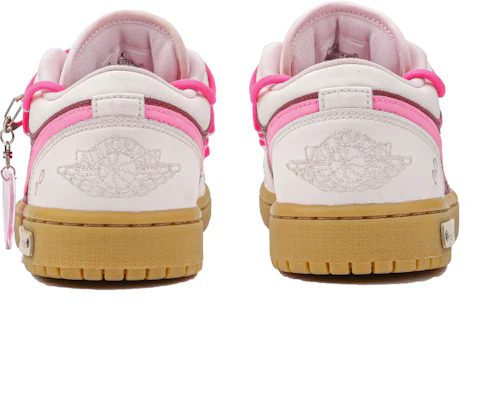 (W) 에어 조던 1 로우 '핑크 껌 체리 케이크' (커스텀) DC0774-601(Team4-女款樱桃蛋糕SBOX) Purchase (W) 에어 조던 1 로우 '핑크 껌 체리 케이크' (커스텀) DC0774-601(Team4-女款樱桃蛋糕SBOX)