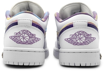 【定制球鞋】喬登 Air Jordan 1 縫紉小香奈兒 雲染霓虹 扎染漸變 夢幻 低幫 復古籃球鞋 女款 悠香黃 Purchase 【定制球鞋】喬登 Air Jordan 1 縫紉小香奈兒 雲染霓虹 扎染漸變 夢幻 低幫 復古籃球鞋 女款 悠香黃