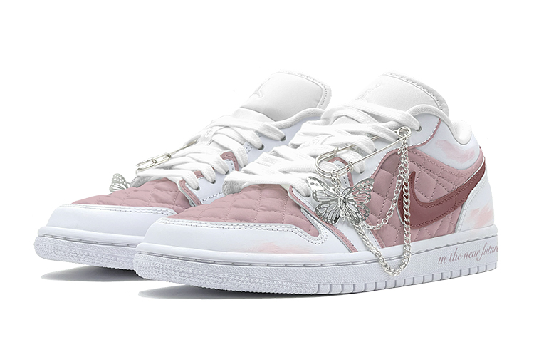 Shop (W) 에어 조던 1 로우 '퀼트 핑크 나비' (Air Jordan 1 Low 'Quilt Pink Butterfly') DB6480-100(TeamS-粉色蝴蝶S-BOX)