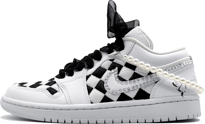 (W) エアジョーダン1 Low "キルティングローズ" (カスタム) DB6480-100(Team16-女款镶钻边勾) Buy (W) エアジョーダン1 Low "キルティングローズ" (カスタム) DB6480-100(Team16-女款镶钻边勾)