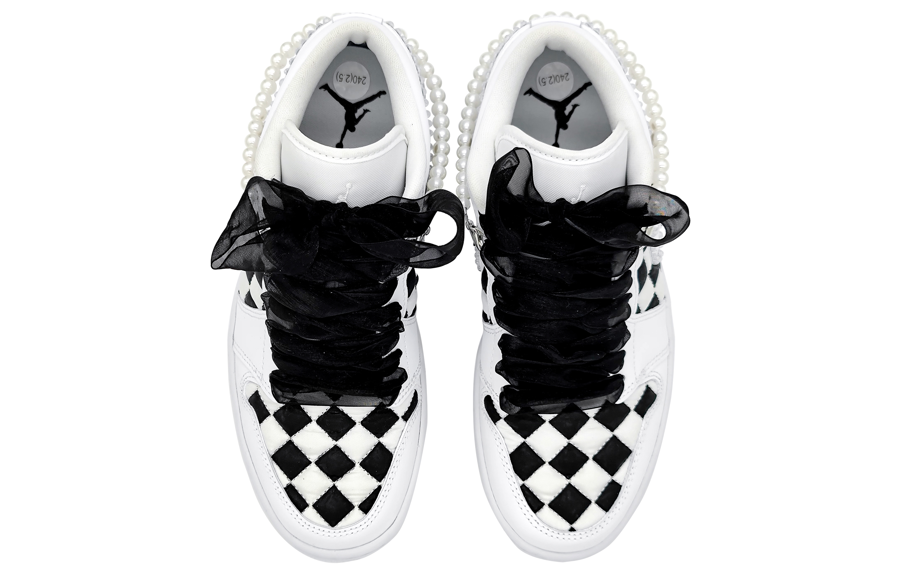 Shop (W) [Sepatu Custom] Air Jordan 1 Low 'Quilted Rose Butterfly Putih Hitam' DB6480-100(Team16-女款镶钻边勾)