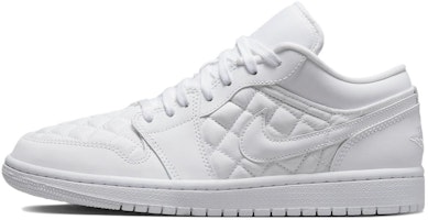【定制球鞋】Jordan Air Jordan 1 Low 絎縫 "Triple White" 小香風 山茶花 優雅少女 低筒 復古籃球鞋 女款 白黑 Purchase 【定制球鞋】Jordan Air Jordan 1 Low 絎縫 "Triple White" 小香風 山茶花 優雅少女 低筒 復古籃球鞋 女款 白黑