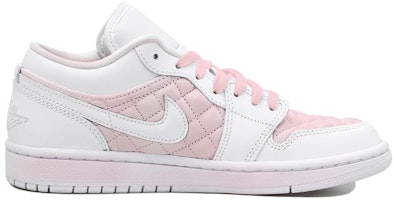 【訂製球鞋】 Jordan Air Jordan 1 low OKHR 櫻花 掛飾 腮紅 做舊 暈染 低筒 復古籃球鞋 女款 粉色 Lookbook 【訂製球鞋】 Jordan Air Jordan 1 low OKHR 櫻花 掛飾 腮紅 做舊 暈染 低筒 復古籃球鞋 女款 粉色