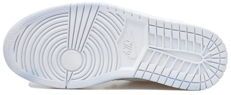 【客製化籃球鞋】Jordan Air Jordan 1 Low OKHR 草莓牛奶 復古風 特殊鞋盒 低筒 復古籃球鞋 女款 藍粉 Details for 【客製化籃球鞋】Jordan Air Jordan 1 Low OKHR 草莓牛奶 復古風 特殊鞋盒 低筒 復古籃球鞋 女款 藍粉