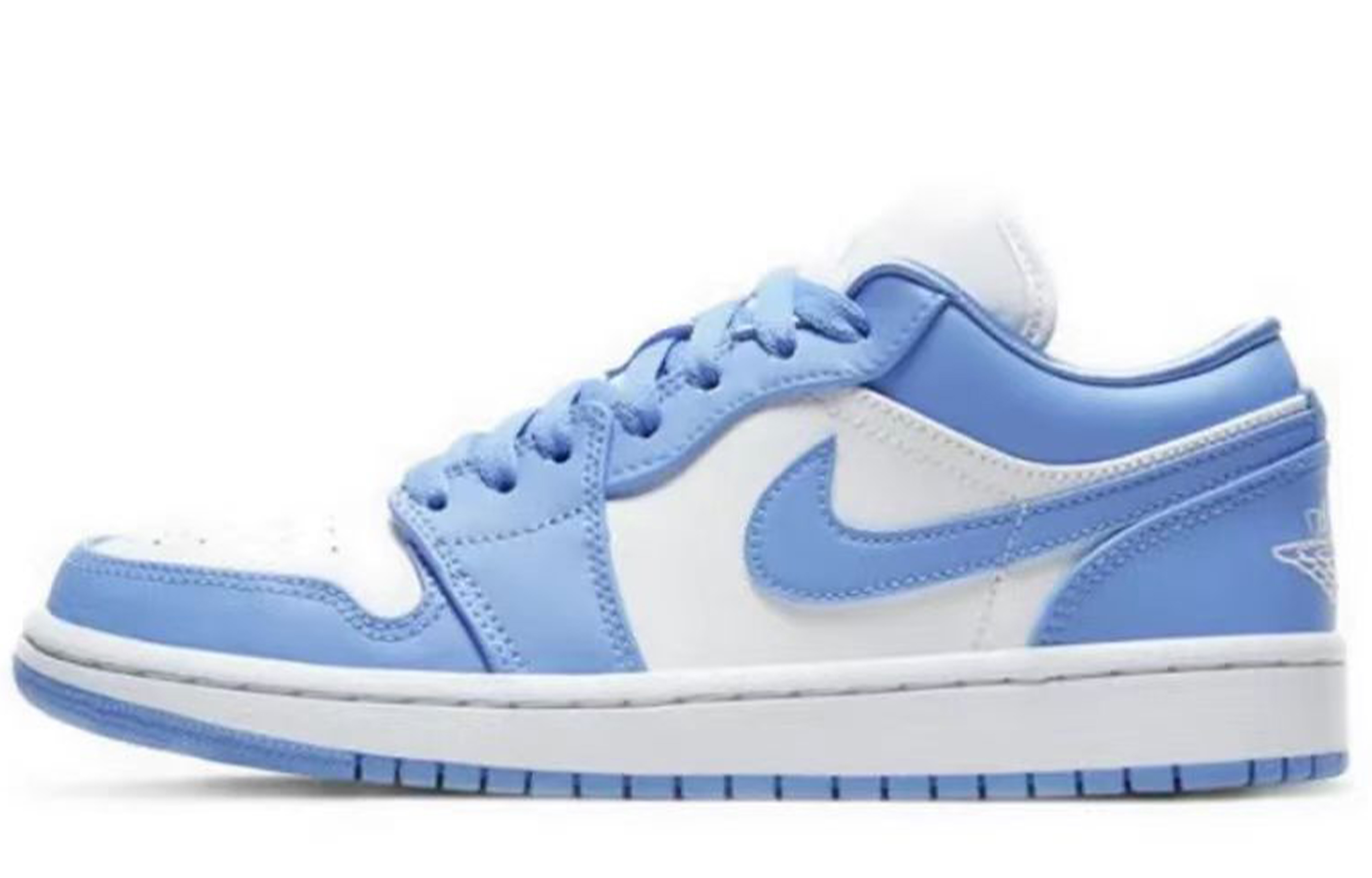 Sizing (W) [Sneakers Kustom] Air Jordan 1 Low 'UNC Biru' AO9944-441(Team188-TAKE)