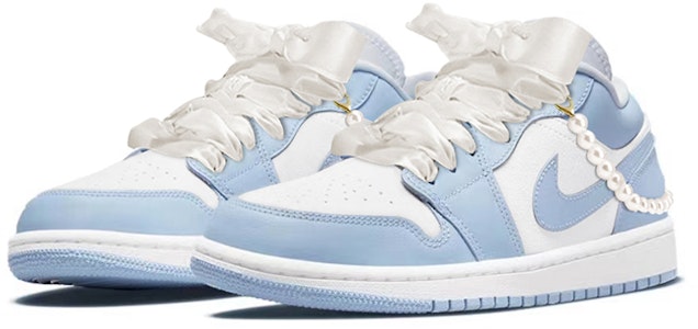 (W) カスタムAJ1ロー "ユニバーシティブルーパール" DC0774-050(TeamY-女款小香儿大学蓝) Lookbook (W) カスタムAJ1ロー "ユニバーシティブルーパール" DC0774-050(TeamY-女款小香儿大学蓝)