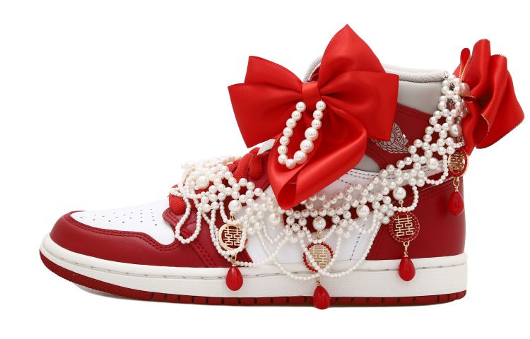 Buy (W) カスタムAJ1 ロー "ウェディングパール" (グレー/白/赤) DJ4891-061(Team拾玖-挚爱一生S-BOX）