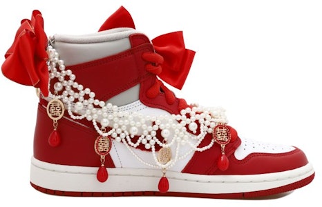 (W) 에어 조던 1 로우 '웨딩 펄 그레이-화이트-레드' (커스텀) DJ4891-061(Team拾玖-挚爱一生S-BOX) Order (W) 에어 조던 1 로우 '웨딩 펄 그레이-화이트-레드' (커스텀) DJ4891-061(Team拾玖-挚爱一生S-BOX)