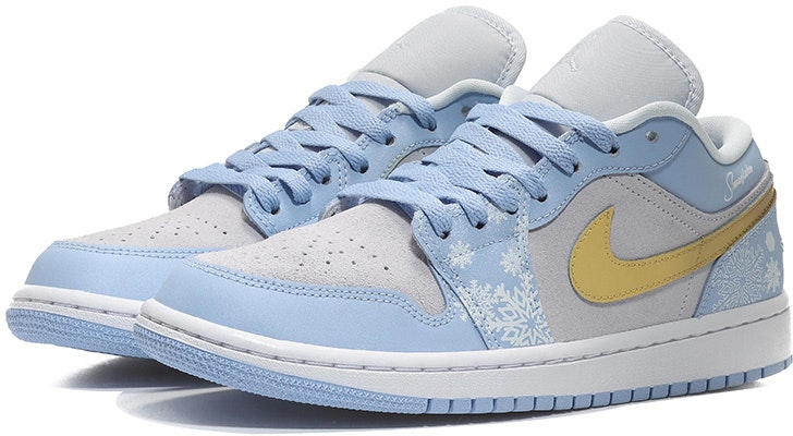 (W) 【カスタムシューズ】(レディース)エアジョーダン1 ロー「ウィンター・スノー」 DC0774-050(Team10-等雪落女蓝灰QD) Lookbook (W) 【カスタムシューズ】(レディース)エアジョーダン1 ロー「ウィンター・スノー」 DC0774-050(Team10-等雪落女蓝灰QD)