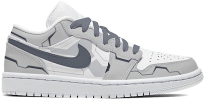 【定制球鞋】 Jordan Air Jordan 1 Low 風活動 噴繪 機械戰甲 低幫 復古籃球鞋 女款 黑白灰 Order 【定制球鞋】 Jordan Air Jordan 1 Low 風活動 噴繪 機械戰甲 低幫 復古籃球鞋 女款 黑白灰