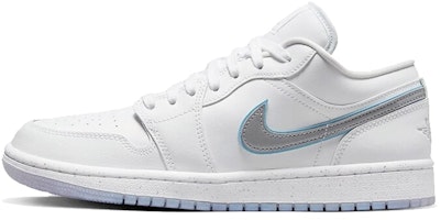 (W) 【カスタムシューズ】 ウィメンズ Air Jordan 1 Low SE 'Dare To Fly White Silver' FB1874-101(Team21-女款祥云光变) Sizing (W) 【カスタムシューズ】 ウィメンズ Air Jordan 1 Low SE 'Dare To Fly White Silver' FB1874-101(Team21-女款祥云光变)