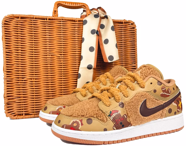 custom-shoes-women-air-jordan-1-low-utility-teddy-bear